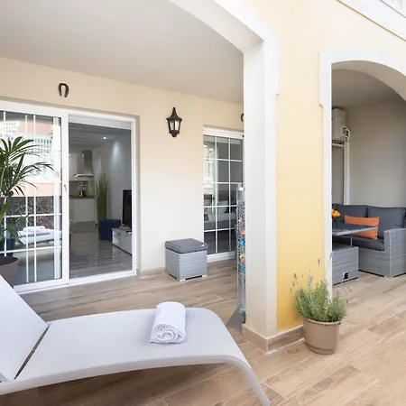 Home2book & Relax Apartment